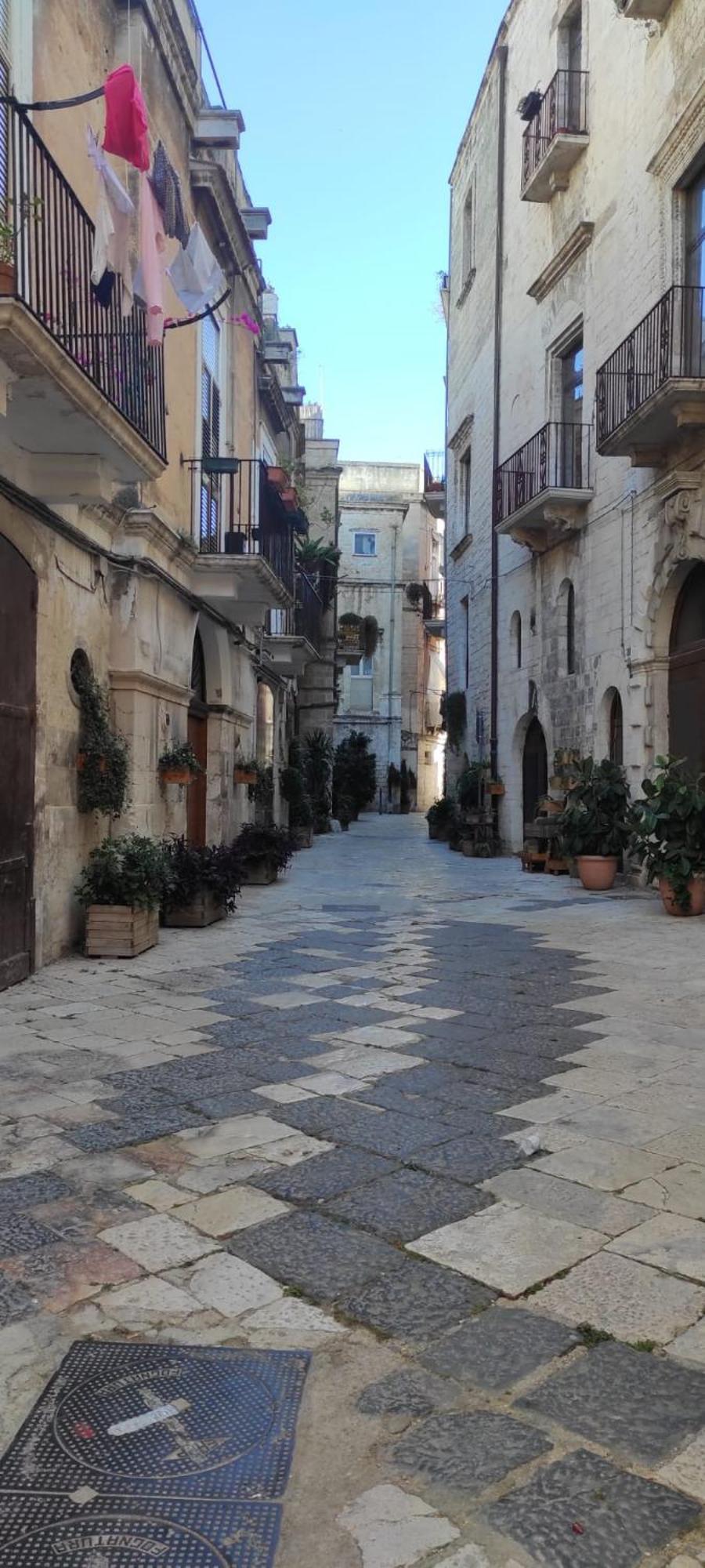 Villa La Follia Dell'Architetto Bari Exterior foto